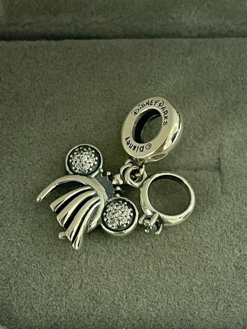 Pandora Disney Parks Pandora Minnie Mouse Bride Headband Dangle Charm